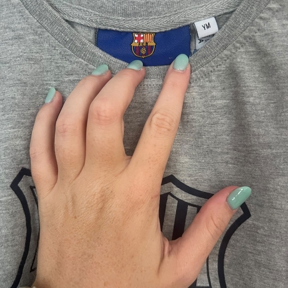 F.C. Barcelona Football Soccer Shirt Youth Medium - Picture 3 of 3